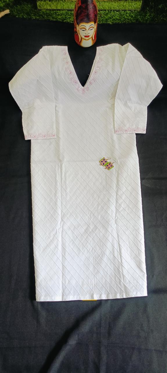 white pintuck kurti