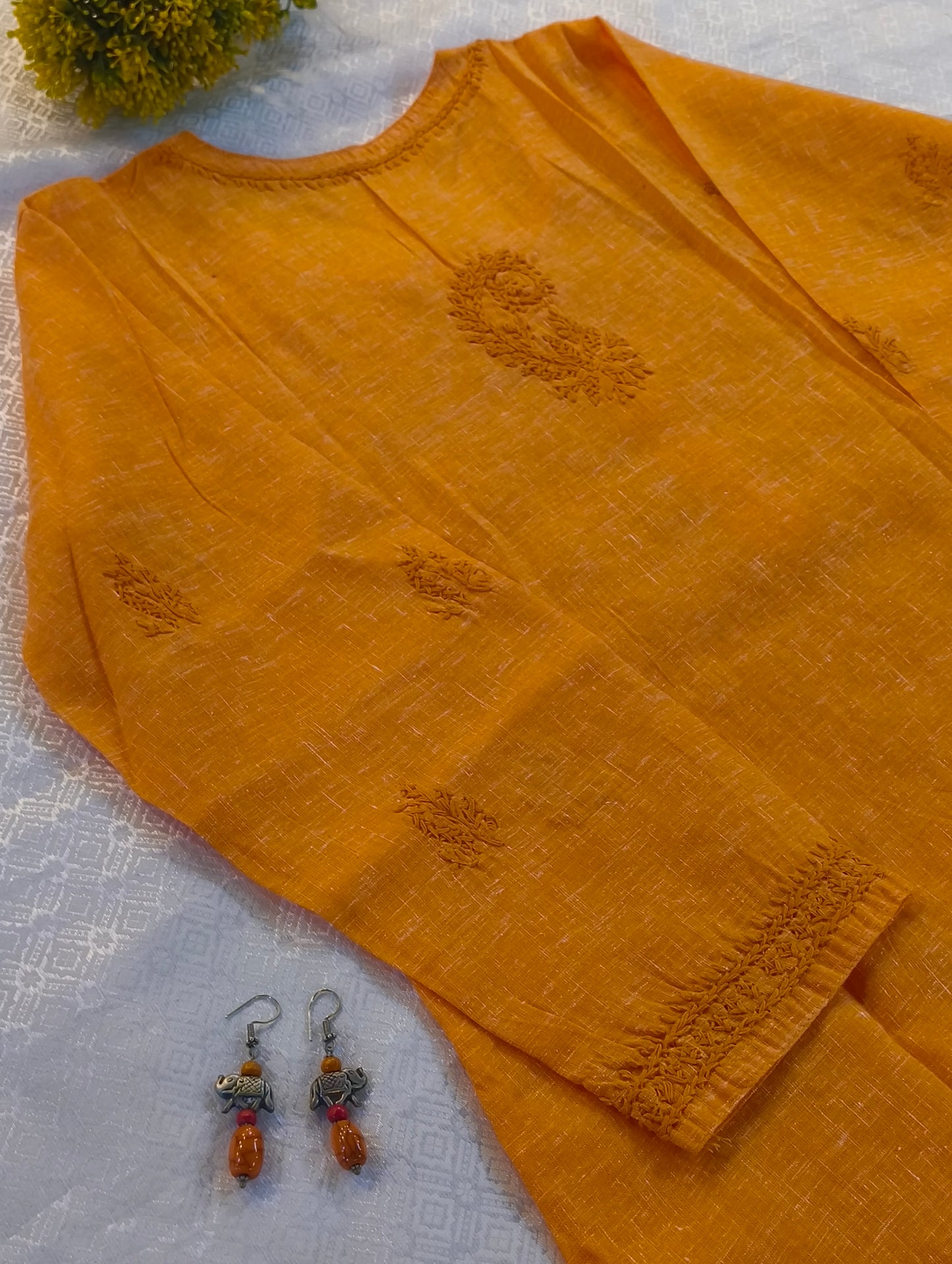 Raw cotton chickenkari kurti
