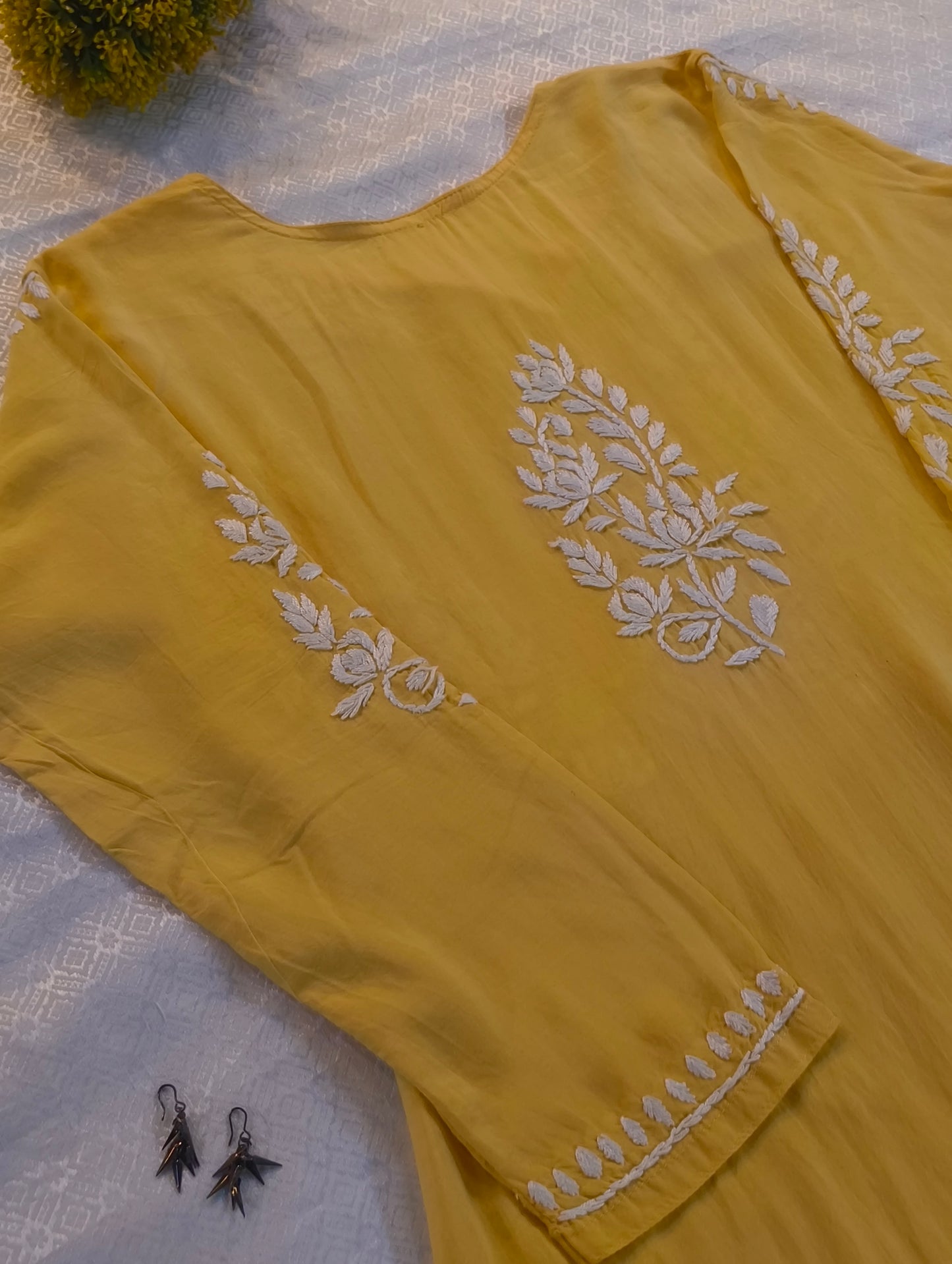 COTTON CHIKANKARI KURTI