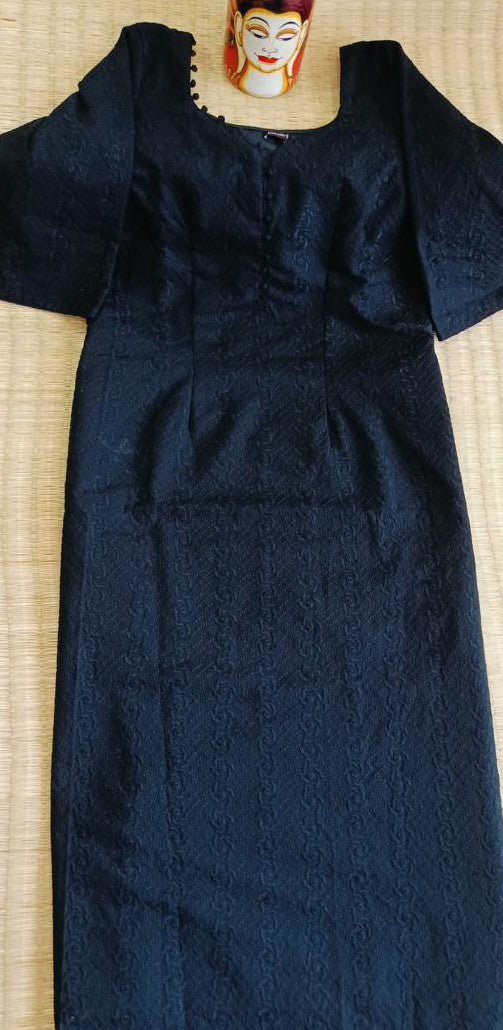 Black hacoba top