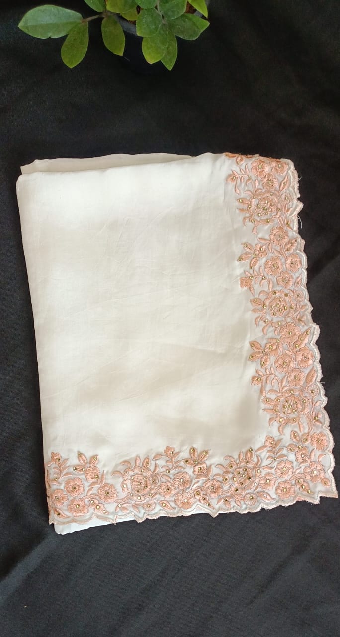 White silk crepe saree