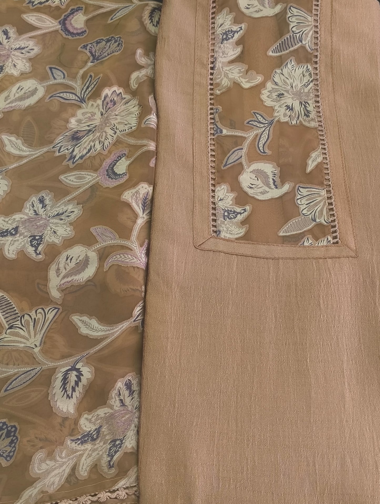 Vijithra silk material