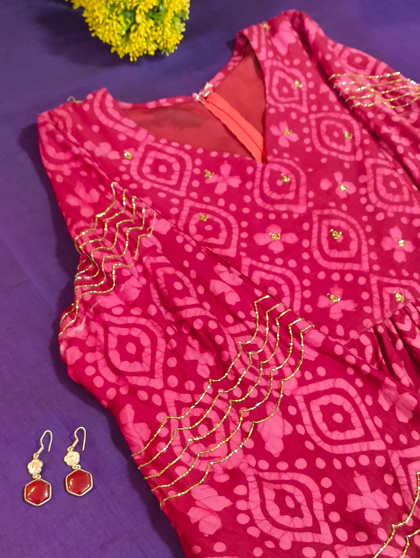 Cotton cord set with hand embroidery
