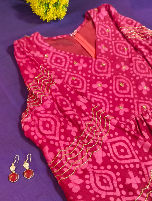 Cotton cord set with hand embroidery
