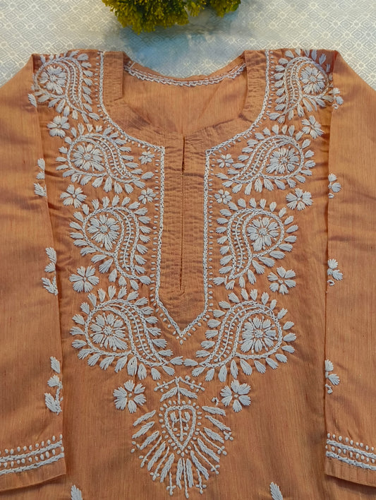 chikankari kurti
