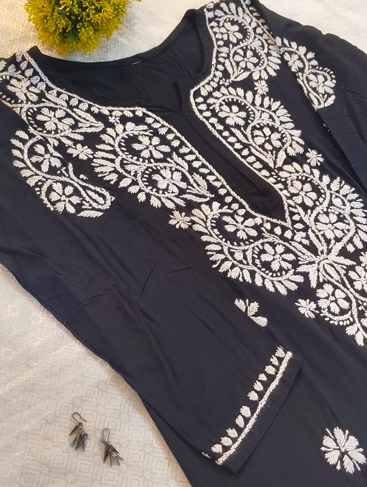 Soft cotton chikankari kurti