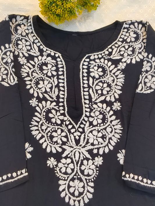Soft cotton chikankari kurti